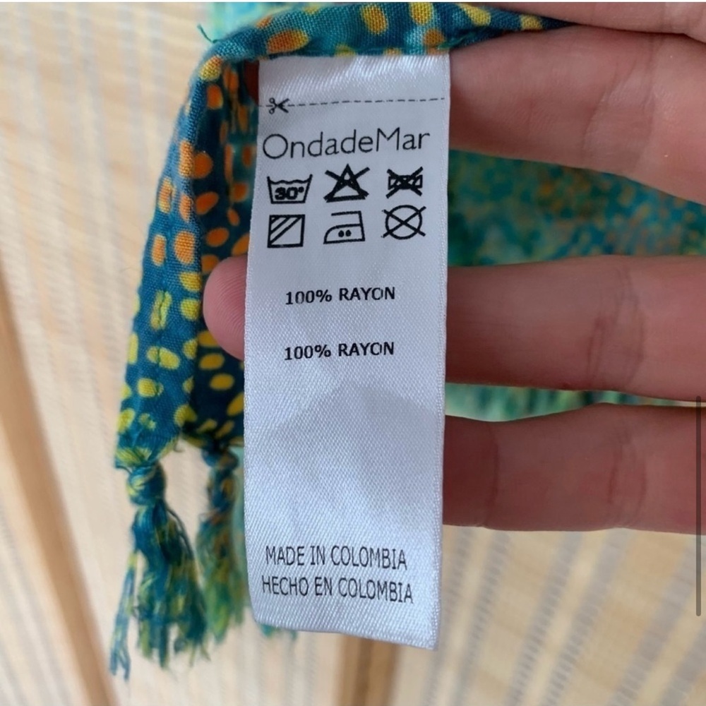 OndadeMar colorful hand dyed 100% rayon Pareo , scarf , shawl 0Z - Picture 8 of 9